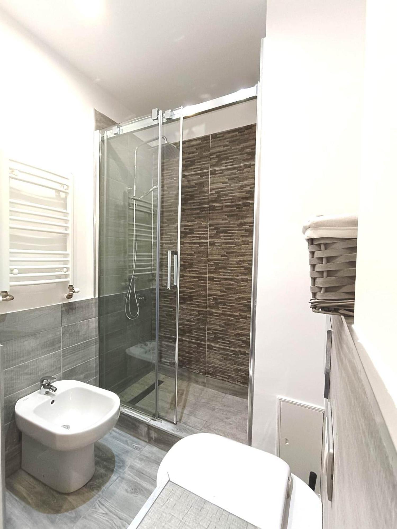 Old Town Apartment Bukarest Exterior foto